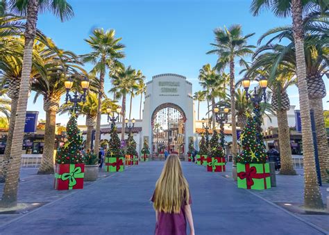Discount Tickets to Los Angeles Attractions .